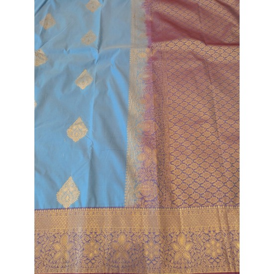Semi pattu