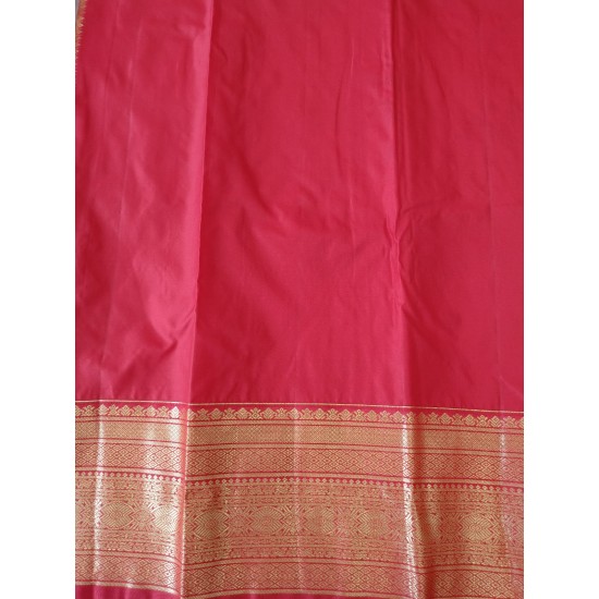 Semi pattu