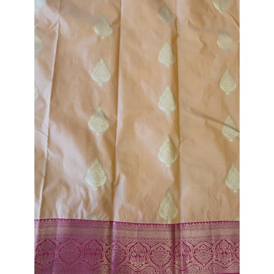 Semi pattu
