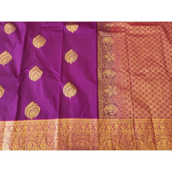 Semi pattu