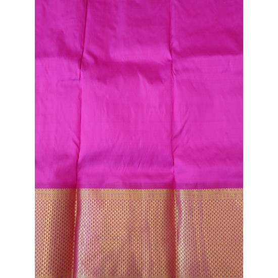 Pattu Pavada Pattu Pavada