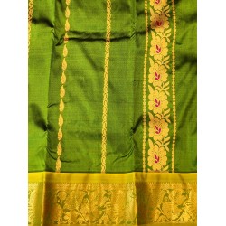 Pattu Pavada