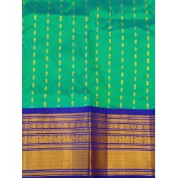 Pattu Pavada