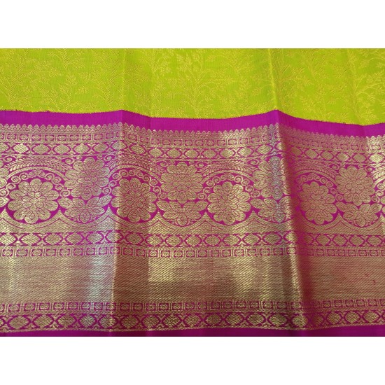 Pattu Pavada Pattu Pavada