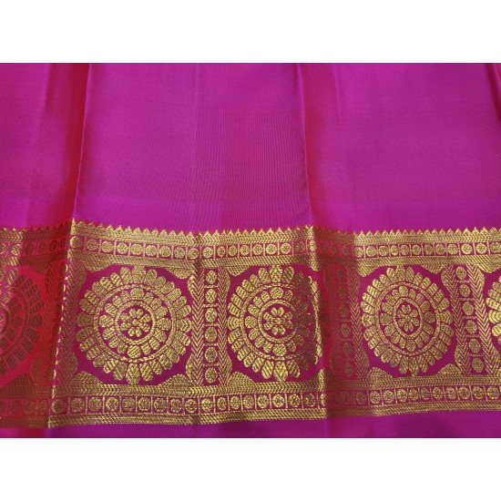 Pattu Pavada Pattu Pavada