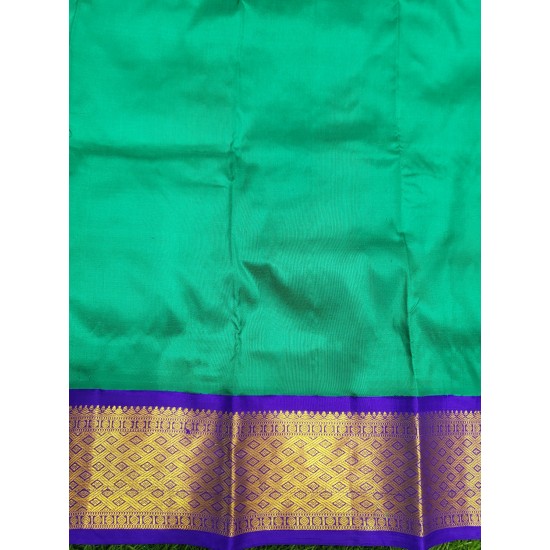 Pattu Pavada Pattu Pavada
