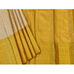 Kanchi Pattu Bridal Wear